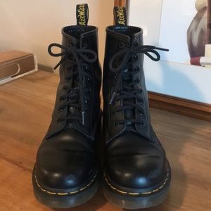 Doc Marten boots - black
